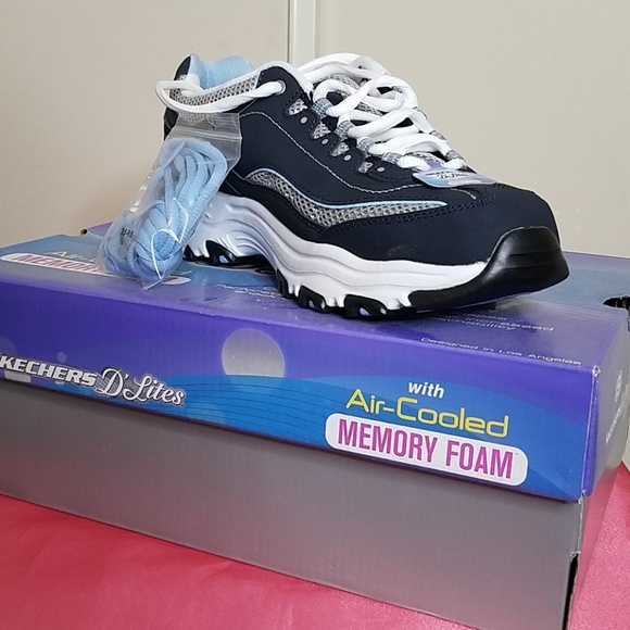 sketcher tennis shoes with memory foam